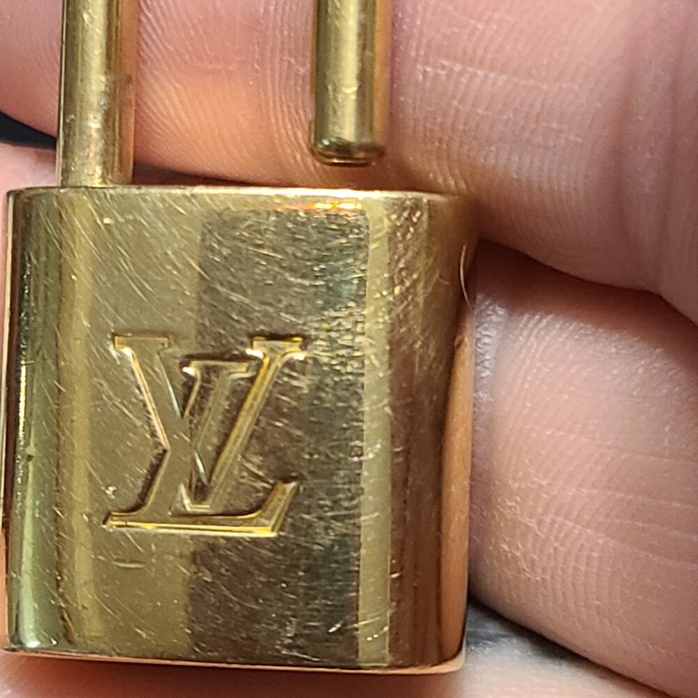 LV Lock & Key Set, #338 - Picture 8 of 10